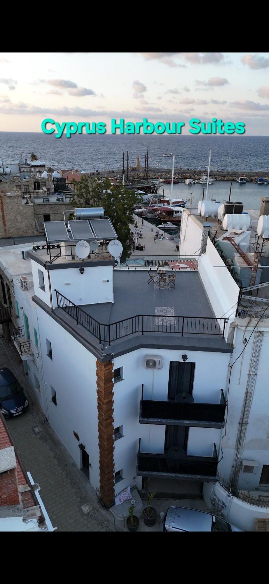 Cyprus Harbour Suites كيرينيا المظهر الخارجي الصورة